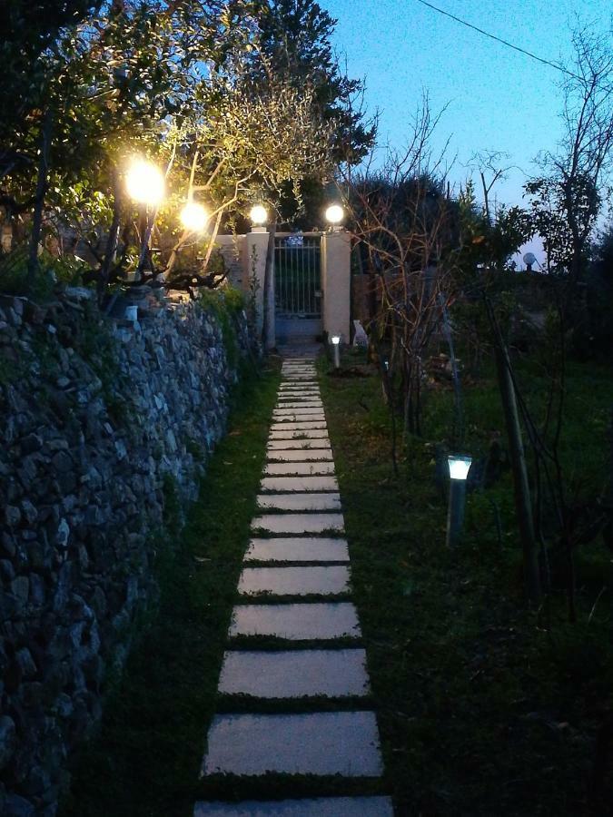 ディアーノ・カステッロLa Casa Del Prussianoアパートメント エクステリア 写真